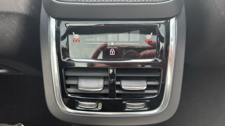 Volvo Xc90 2.0 B5P [250] R DESIGN 5dr AWD Gtron Petrol Estate